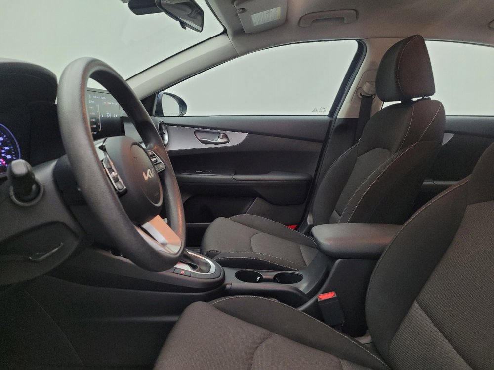 Used 2022 Kia Forte LXS image 17