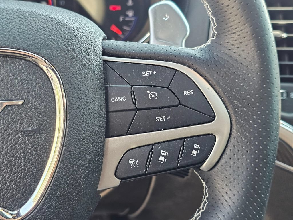 Used 2018 Jeep Grand Cherokee SRT w/ Trailer Tow Group IV AWD/4WD image 31
