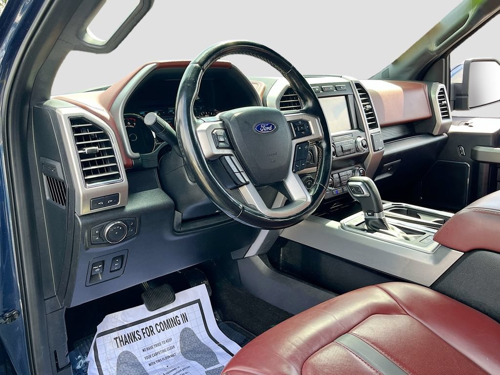 Used 2019 Ford F150 Platinum w/ Equipment Group 701A Luxury AWD/4WD image 9