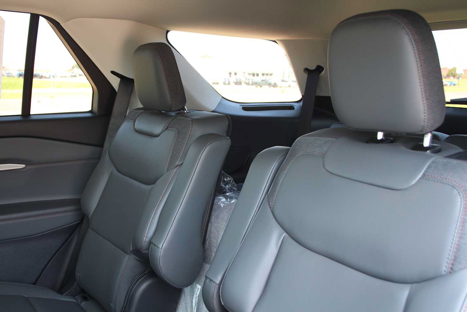 New 2026 Ford Explorer Active w/ Active Comfort Package AWD/4WD image 27