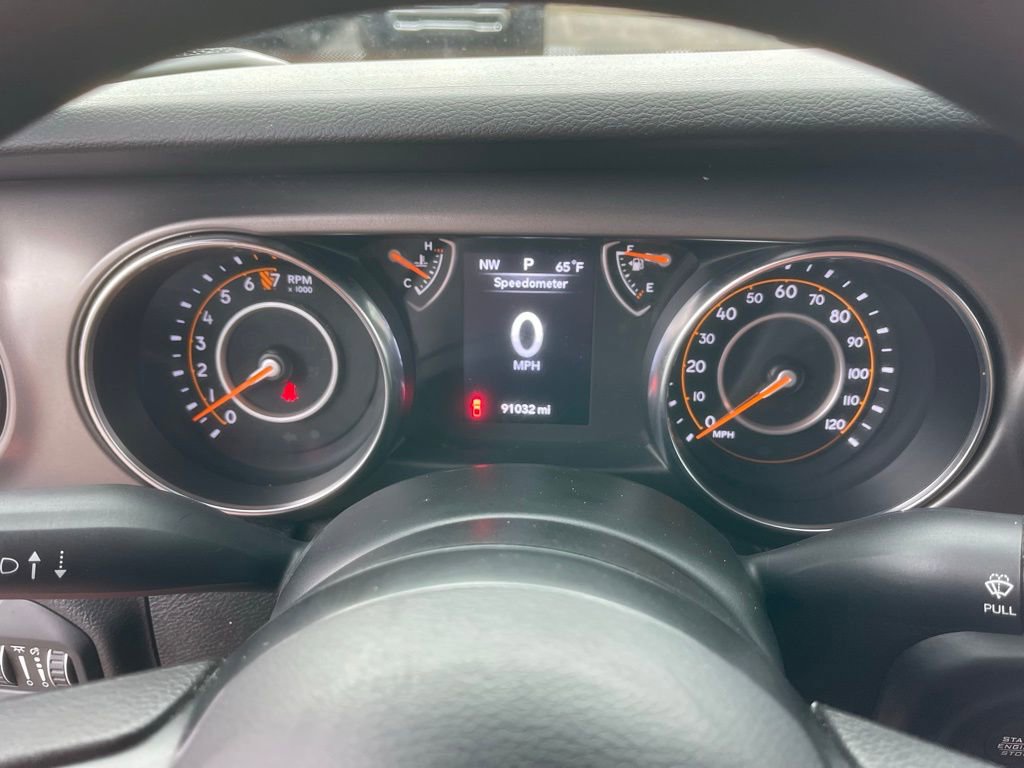 Used 2021 Jeep Gladiator Sport image 13