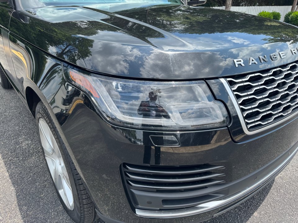 Used 2018 Land Rover Range Rover Supercharged AWD/4WD image 24