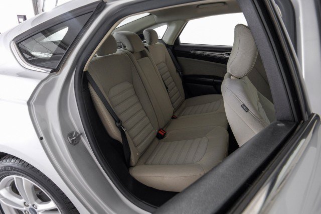 Used 2018 Ford Fusion S FWD image 39