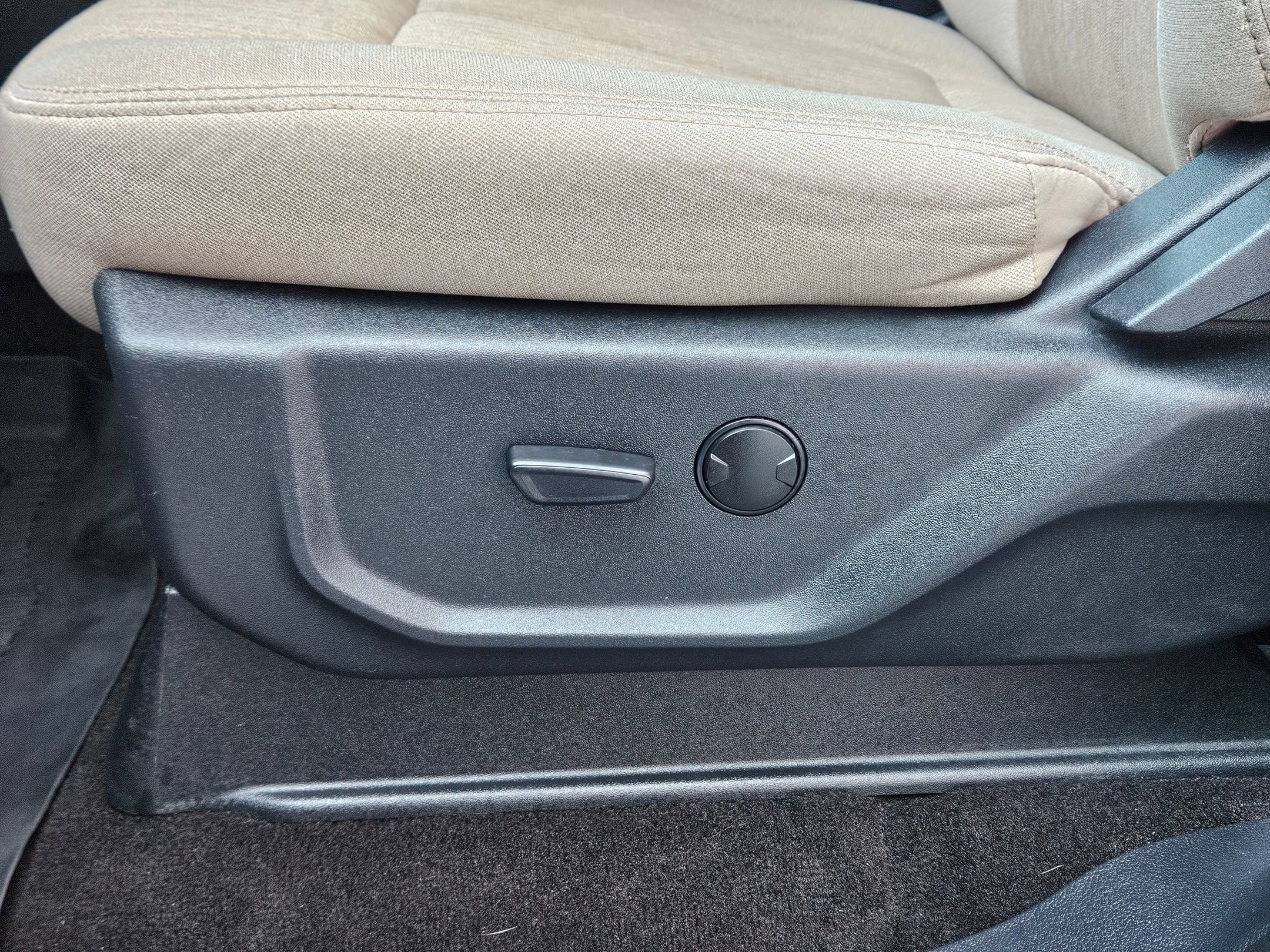 Used 2022 Ford Expedition Max XLT image 20