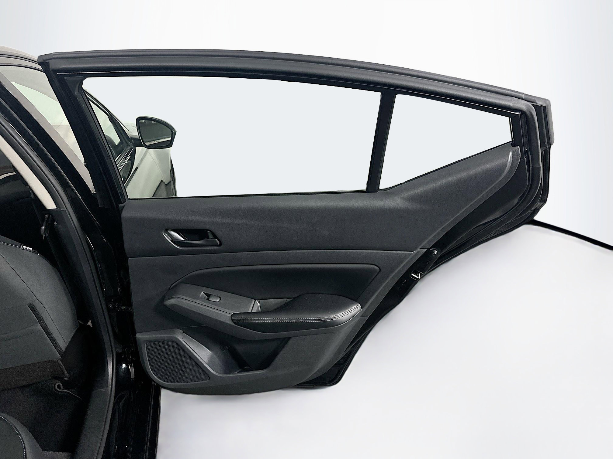 Used 2024 Nissan Altima 2.5 SV image 27