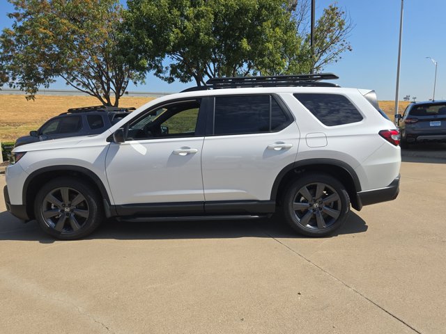 New 2026 Honda Pilot Sport image 8