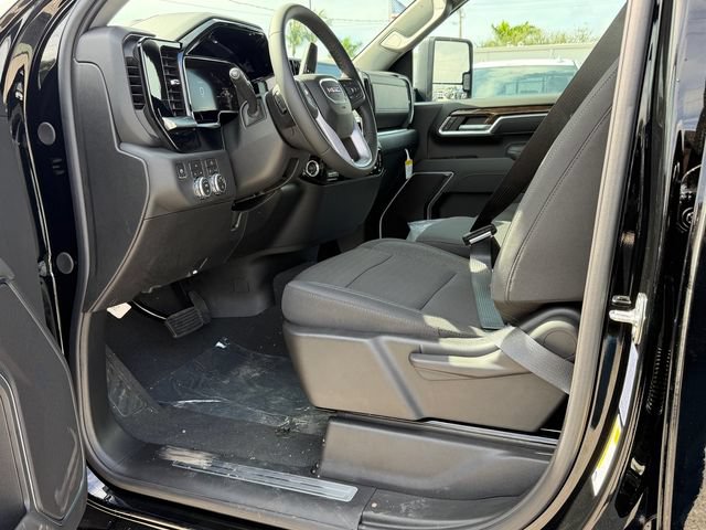 New 2026 GMC Sierra 2500 SLE AWD/4WD image 13