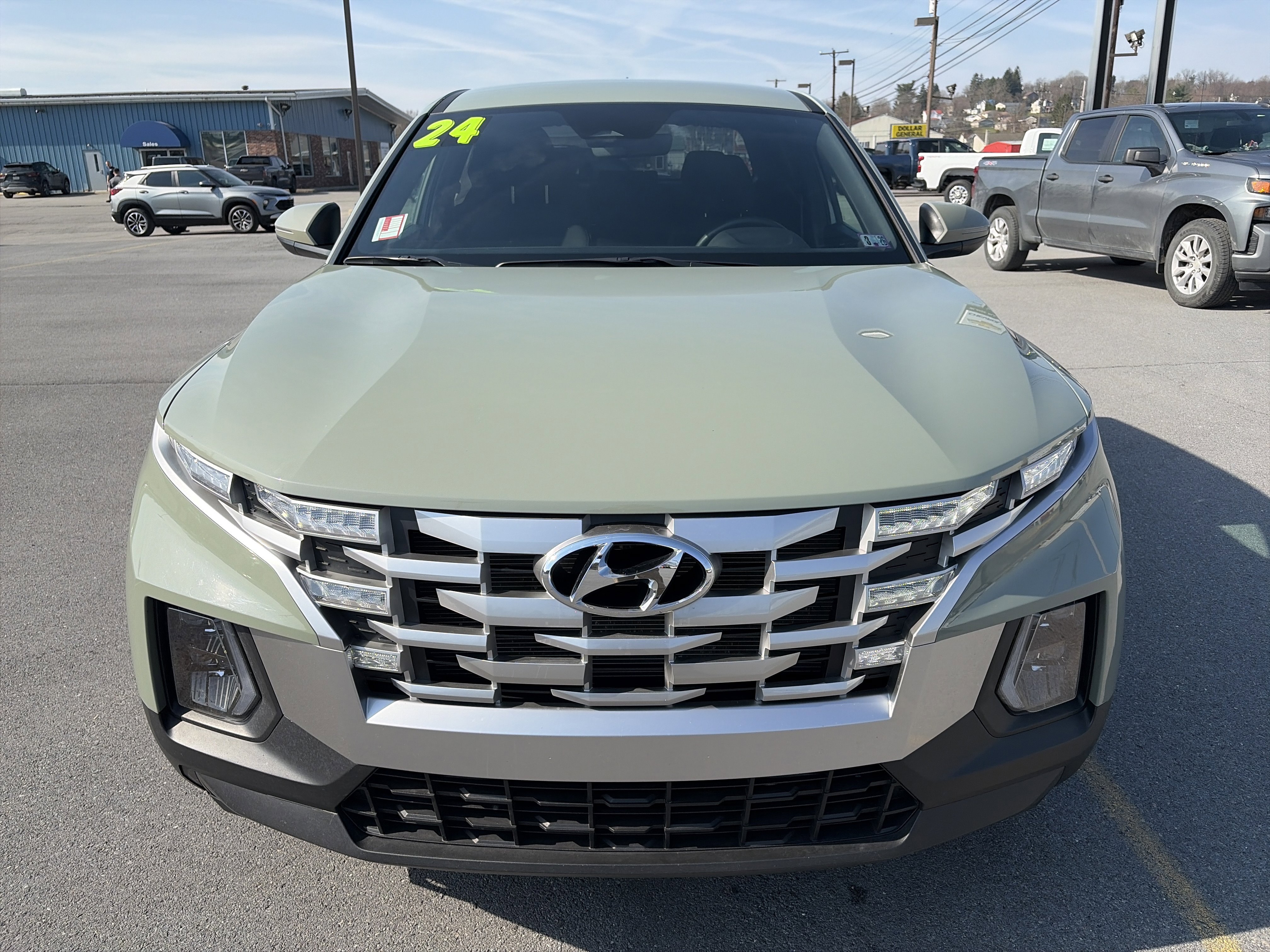 Used 2024 Hyundai Santa Cruz SEL image 9