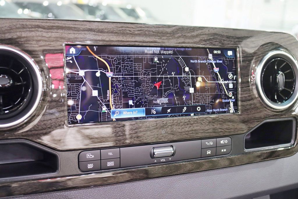 Used 2024 Mercedes-Benz Sprinter 3500 image 17