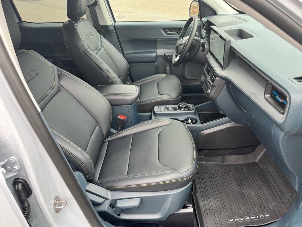 New 2026 Ford Maverick Lobo image 7