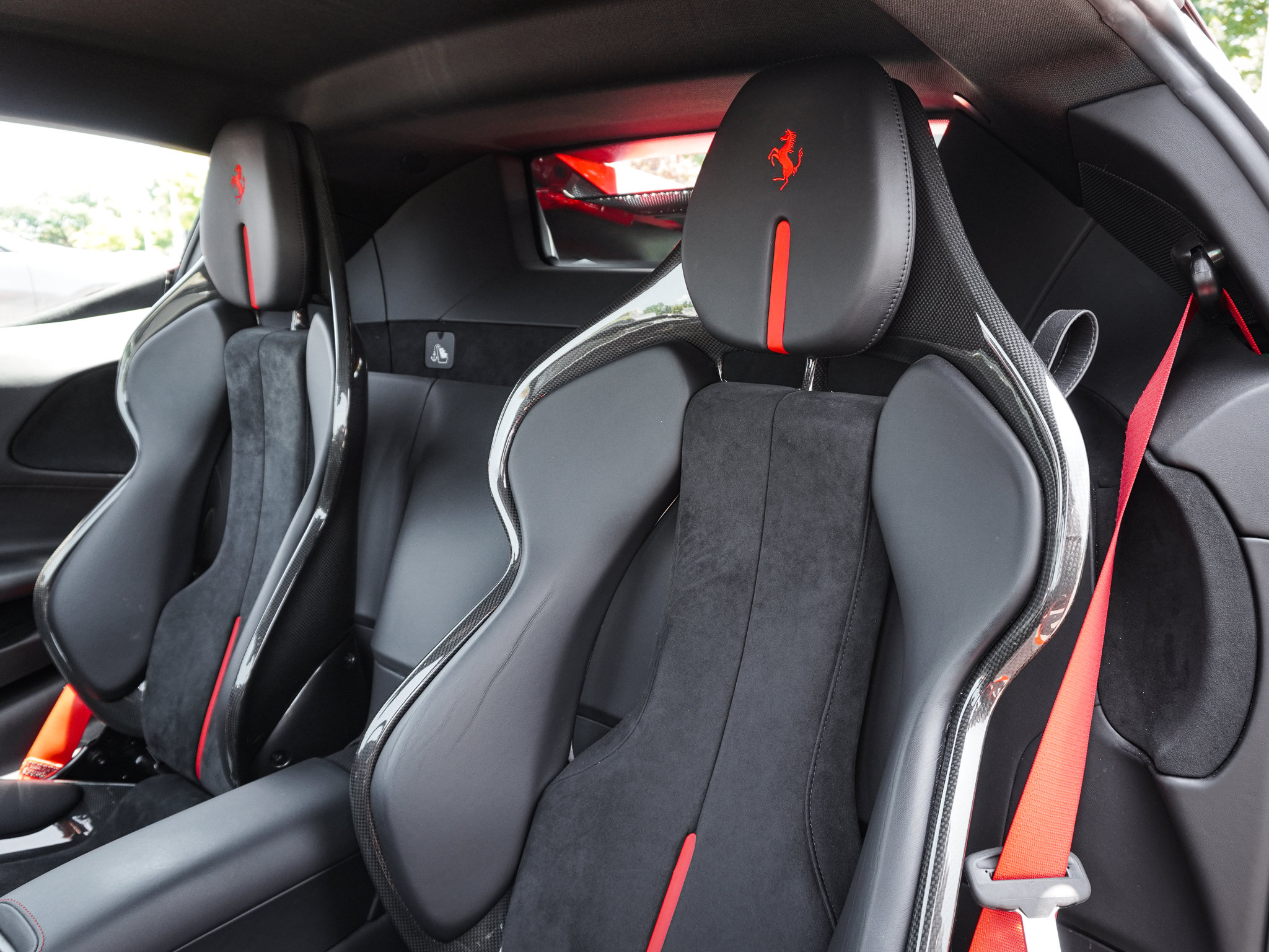 Used 2022 Ferrari SF90 Stradale AWD/4WD image 30