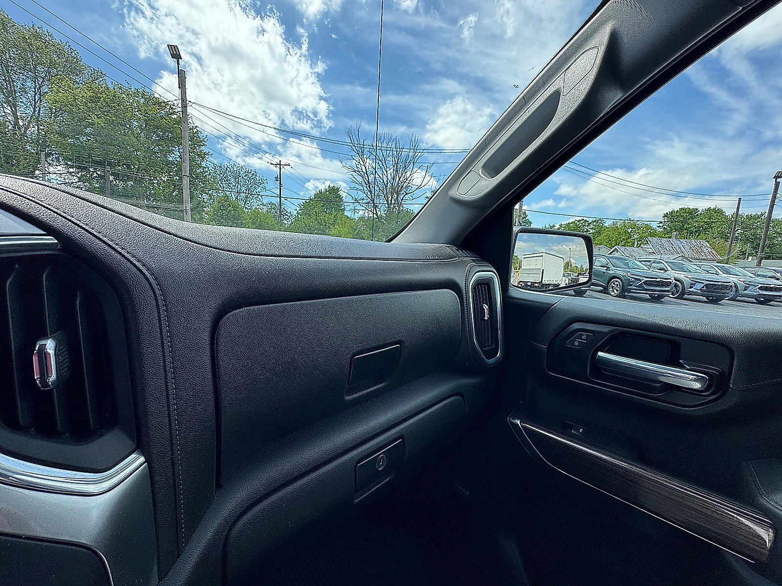 Used 2021 Chevrolet Silverado 1500 RST w/ All Star Edition Plus AWD/4WD image 18