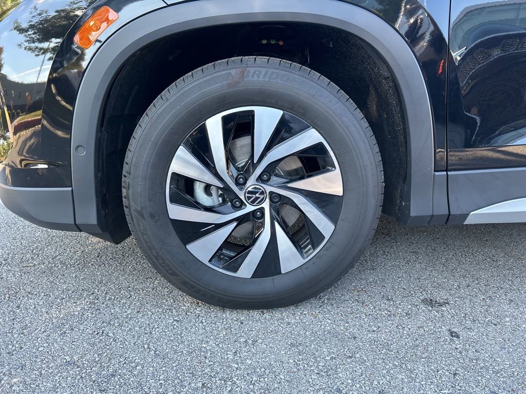 New 2026 Volkswagen Tiguan S FWD image 32