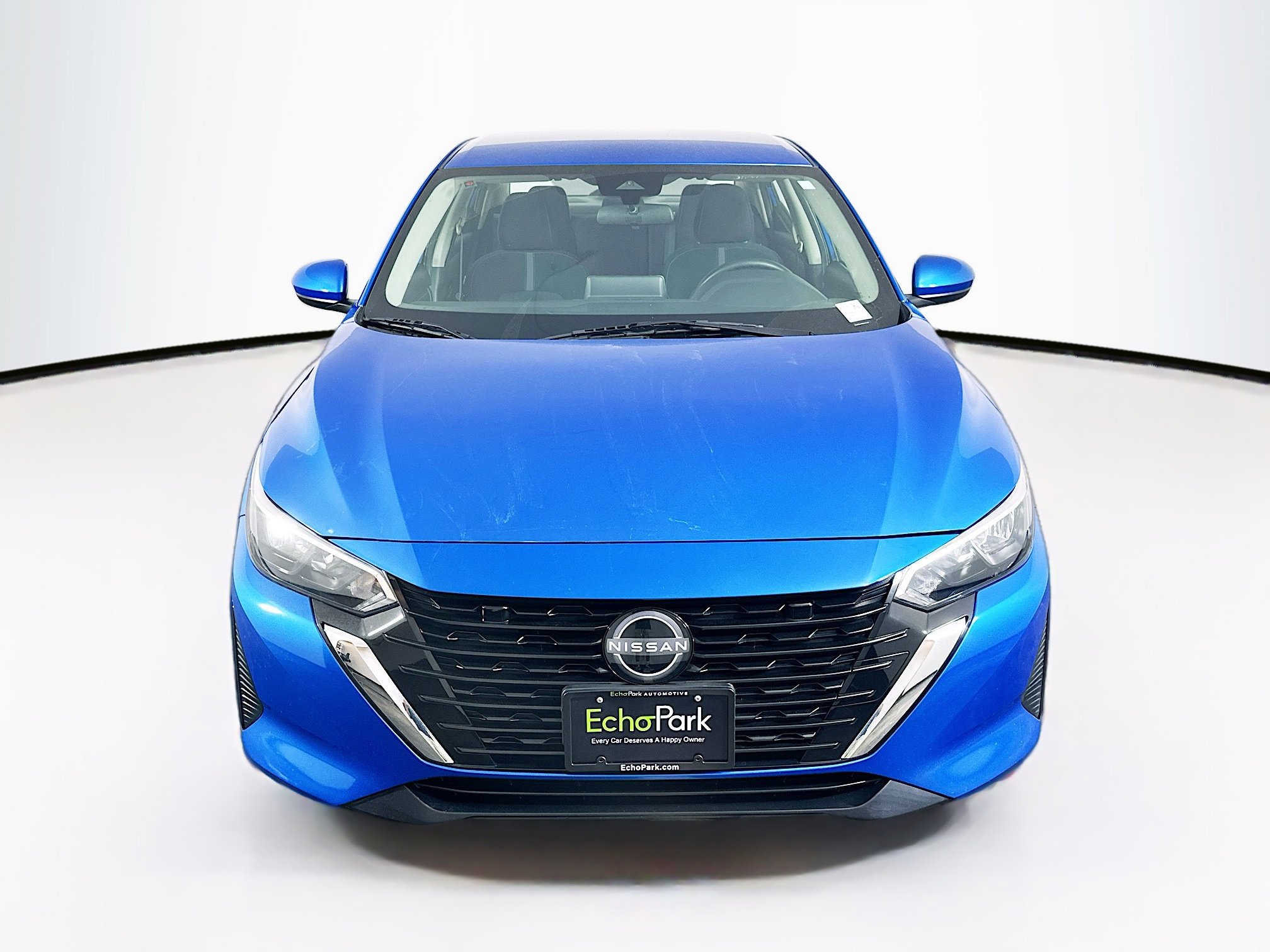 Used 2024 Nissan Sentra SV image 2