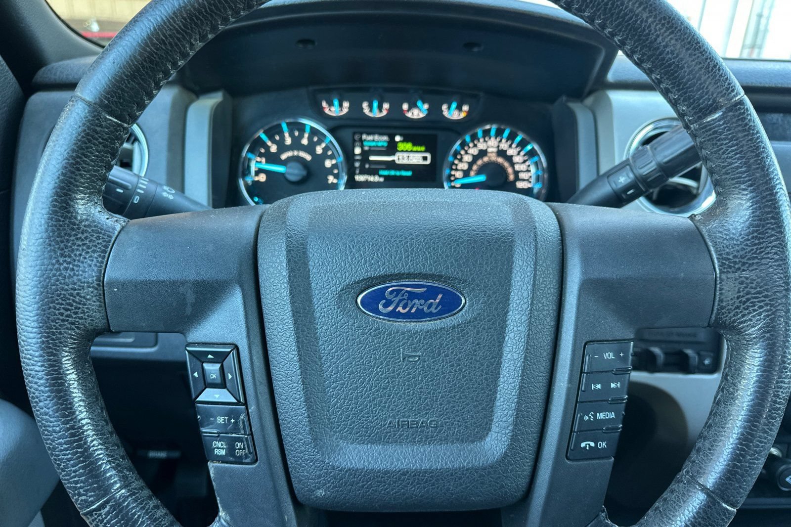 Used 2012 Ford F150 XLT w/ XLT Convenience Pkg RWD image 19