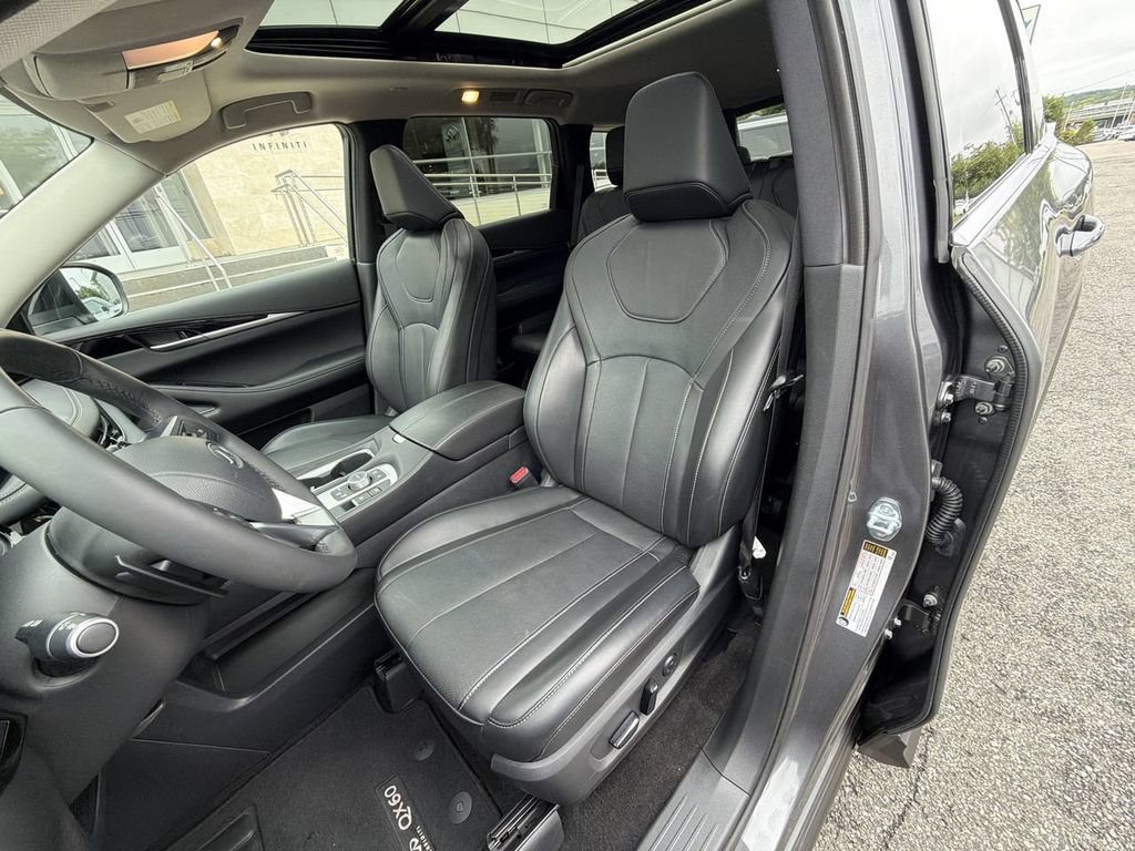 Certified 2025 INFINITI QX60 Pure AWD/4WD image 15
