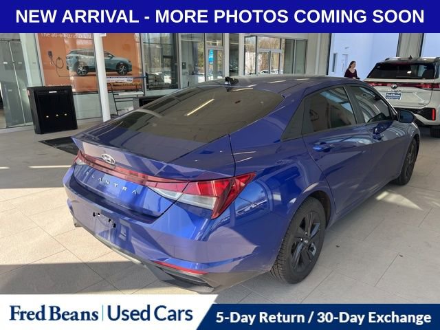 Used 2022 Hyundai Elantra SEL w/ Convenience Package image 4