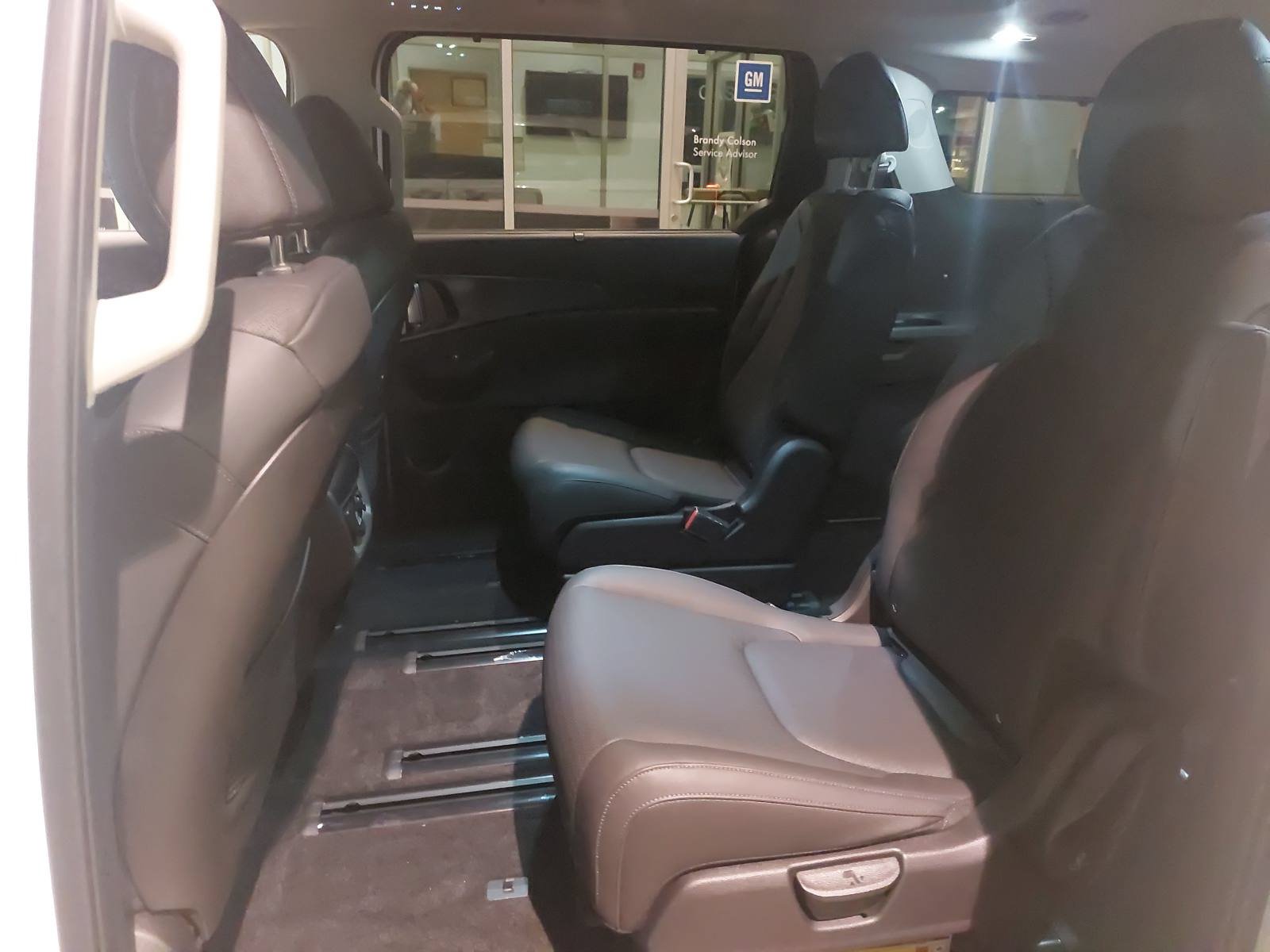 Used 2027 Kia Carnival SX Prestige FWD image 14