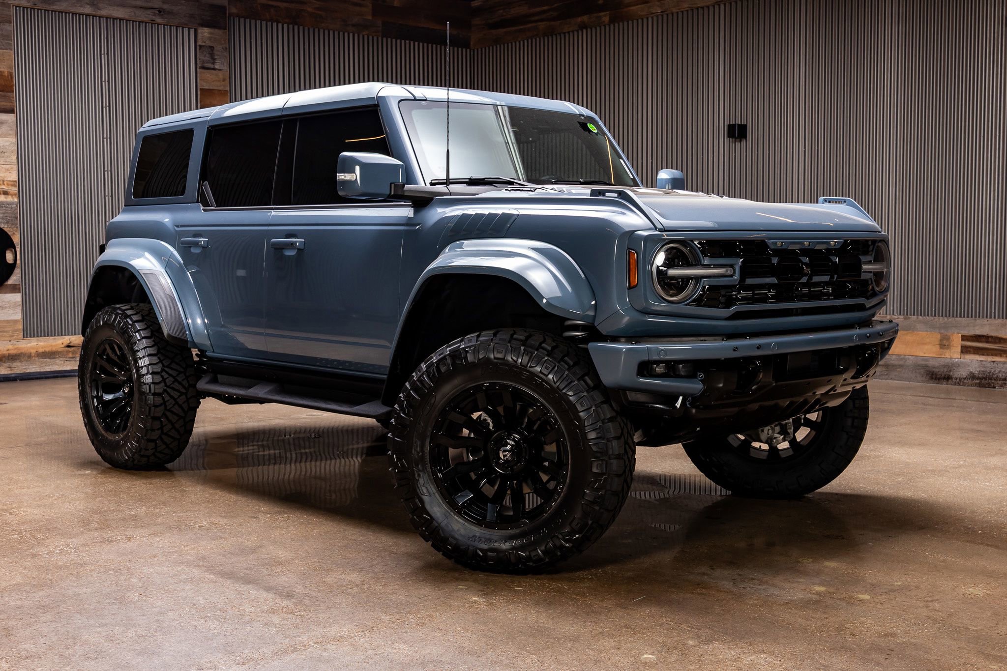 Used 2024 Ford Bronco Raptor w/ Interior Carbon Fiber Pack 6