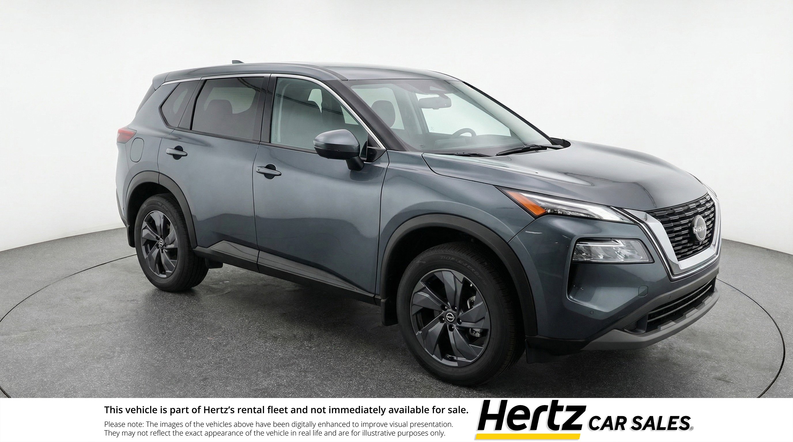 Used 2025 Nissan Rogue SV FWD image 1