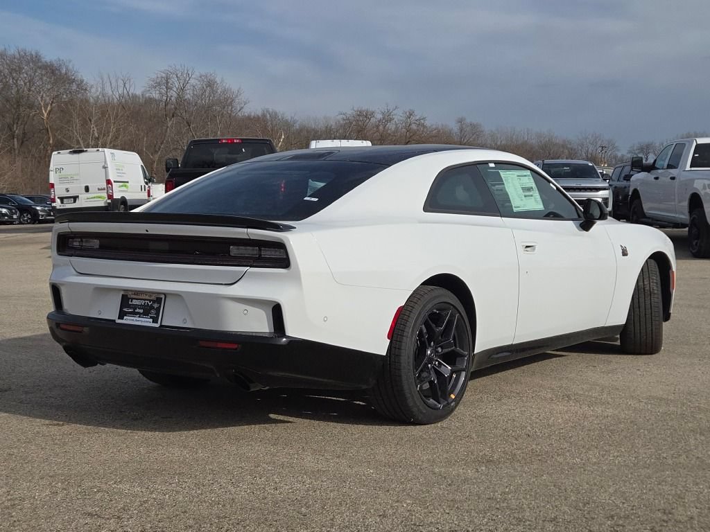 Used 2026 Dodge Charger Scat Pack w/ Blacktop Package AWD/4WD image 9