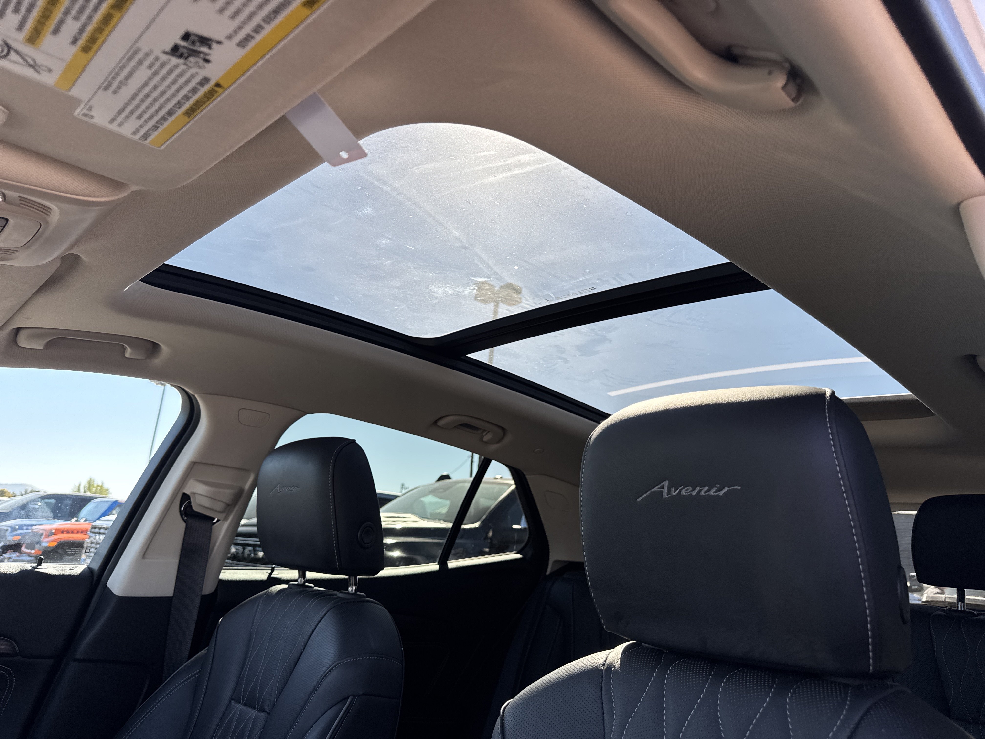 Used 2021 Buick Envision Avenir w/ Technology Package II AWD/4WD image 10