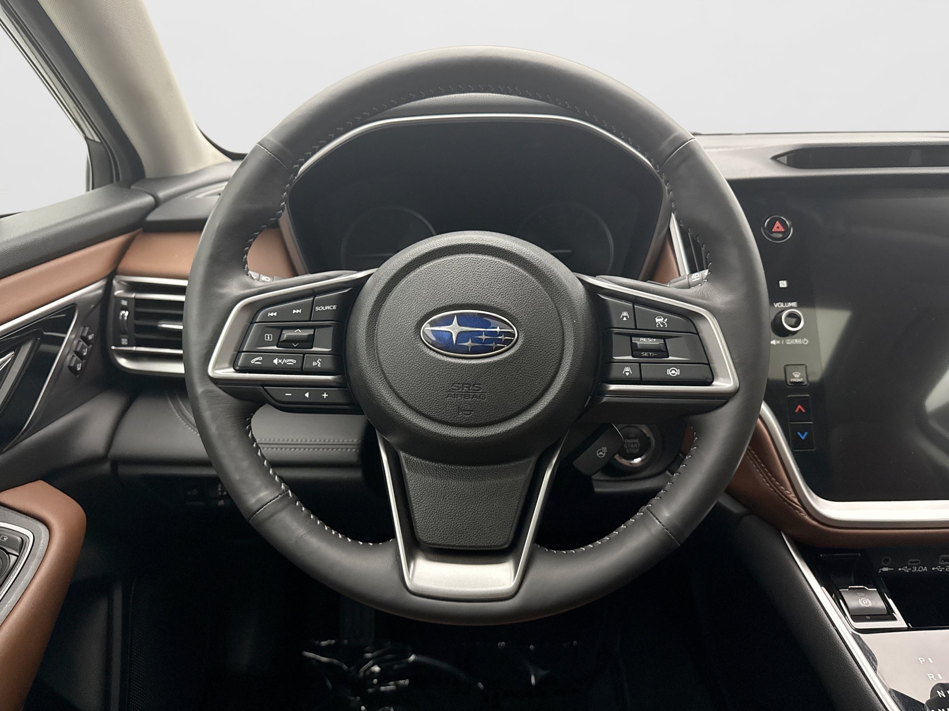 Used 2023 Subaru Outback Touring XT AWD/4WD image 12
