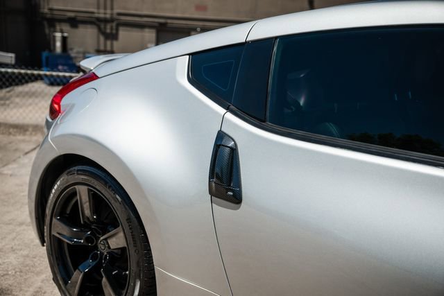Used 2009 Nissan 370Z Touring w/ Sport Pkg image 27