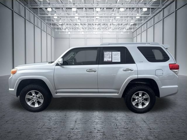 Used 2012 Toyota 4Runner SR5 RWD image 2