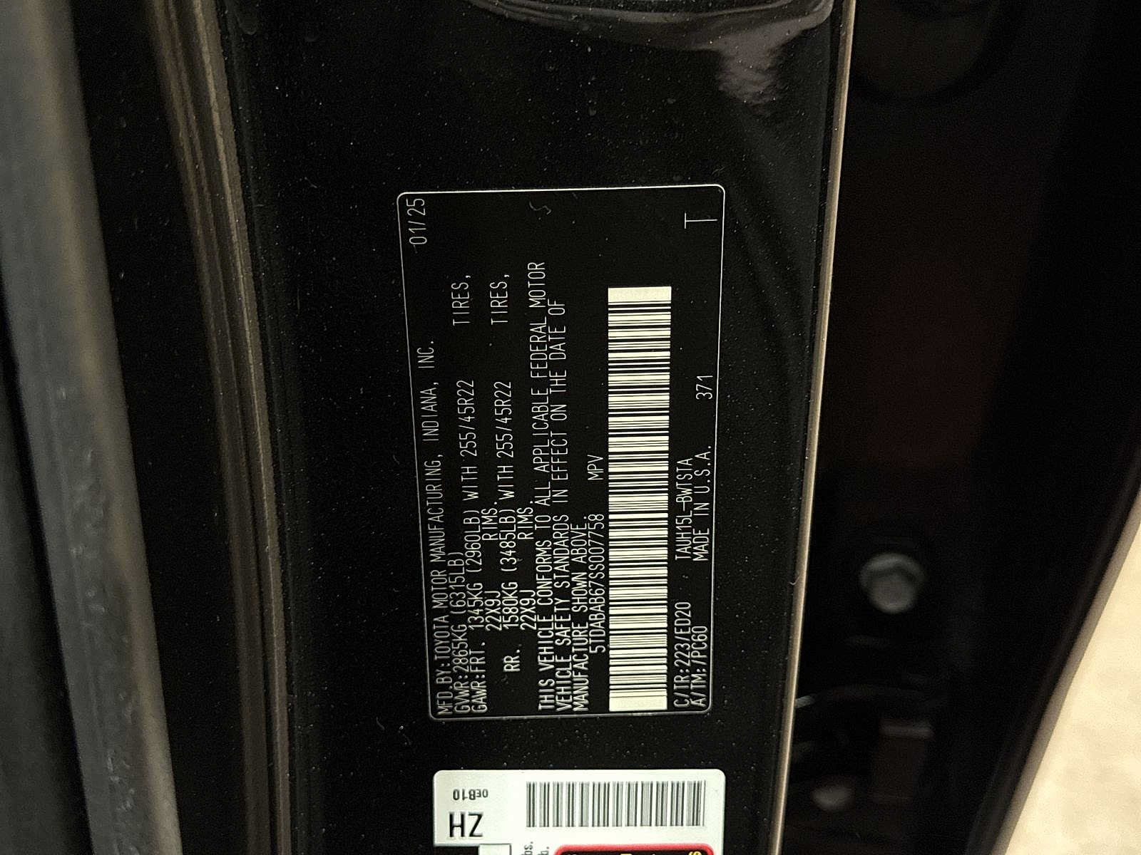 Used 2025 Lexus TX 500h AWD w/ Technology Package image 13