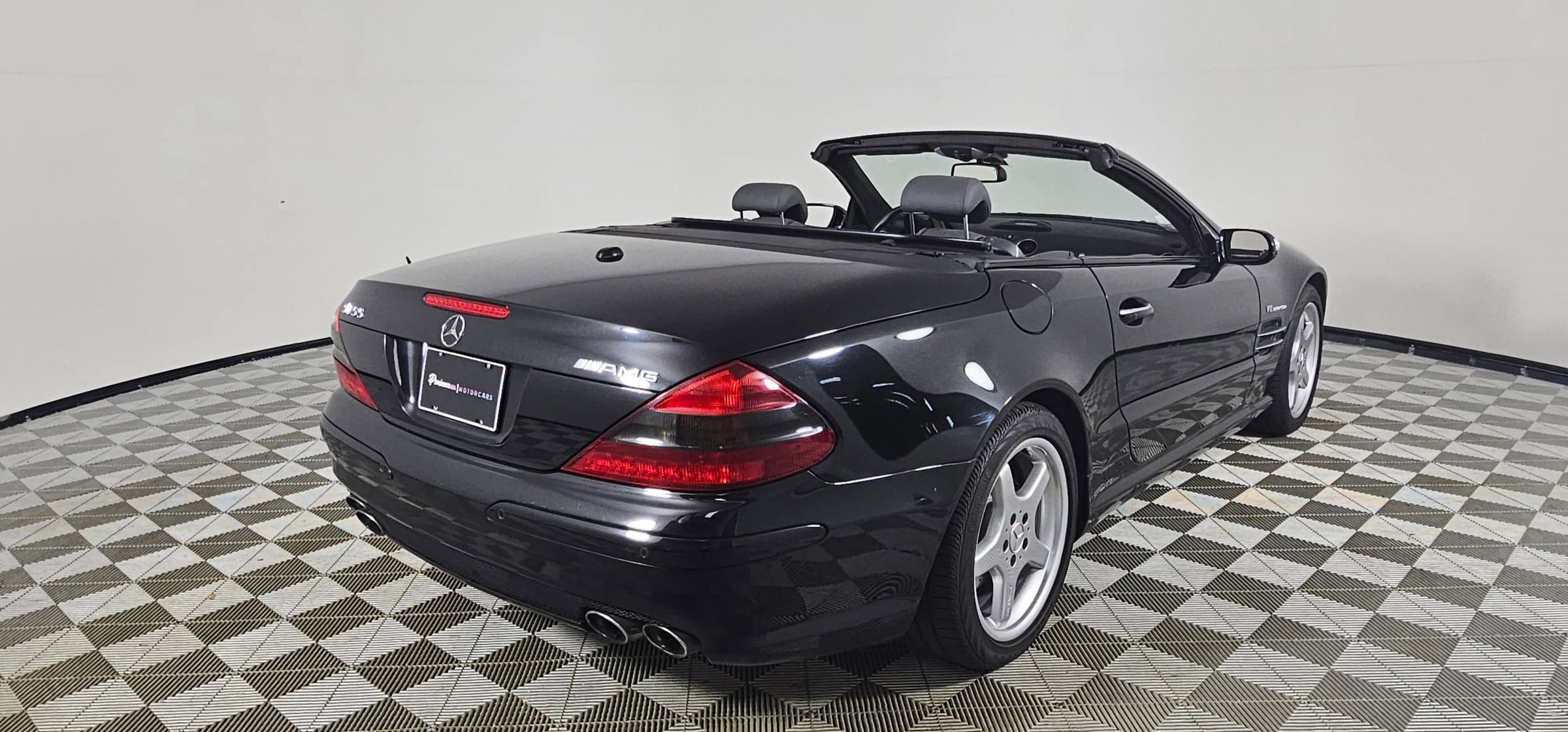 Used 2005 Mercedes-Benz SL 55 AMG image 14