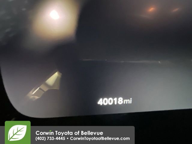 Used 2023 Toyota Highlander Platinum image 10