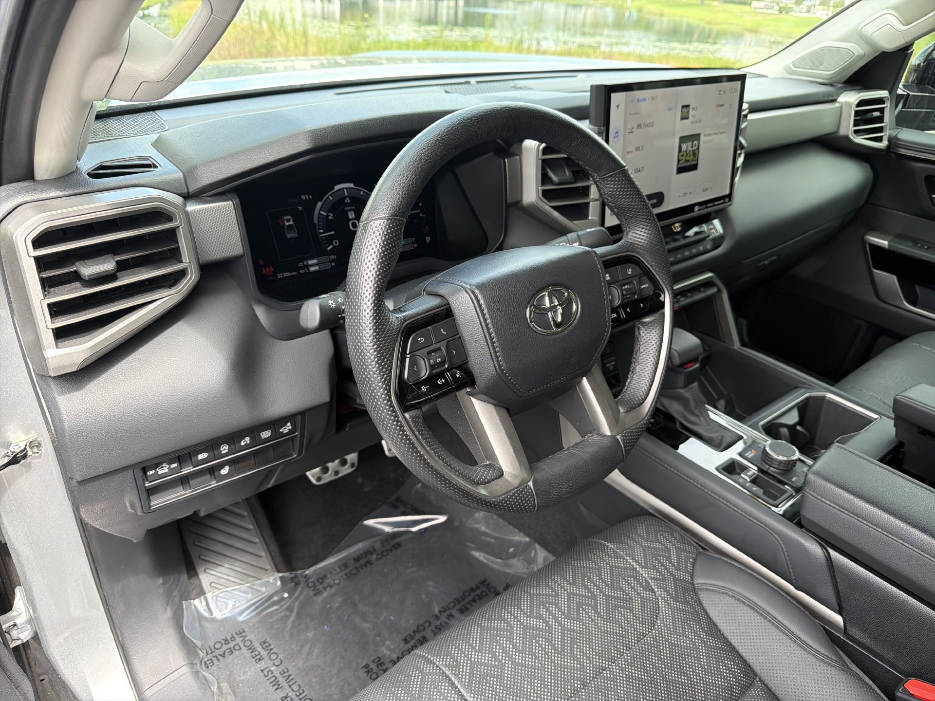 Used 2024 Toyota Tundra Limited w/ TRD Off-Road Package AWD/4WD image 21
