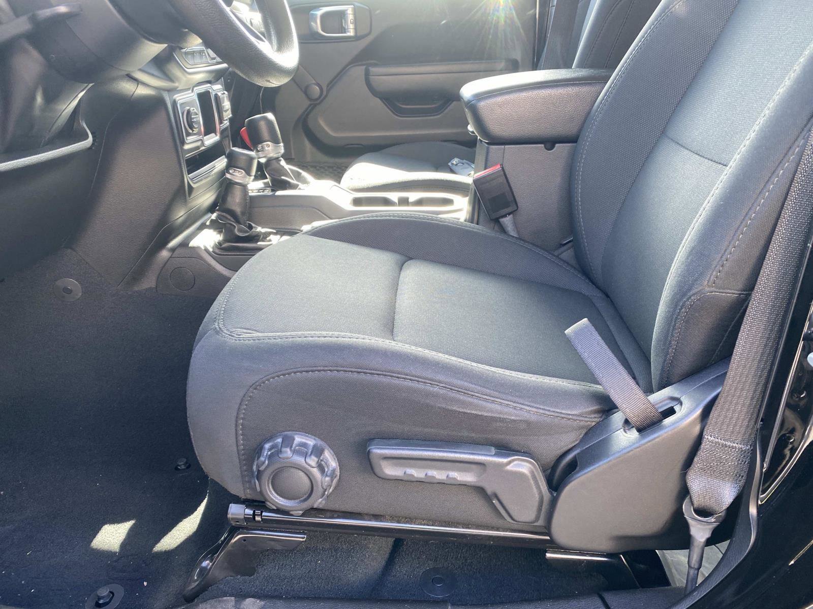 Certified 2022 Jeep Wrangler Unlimited Sport image 21