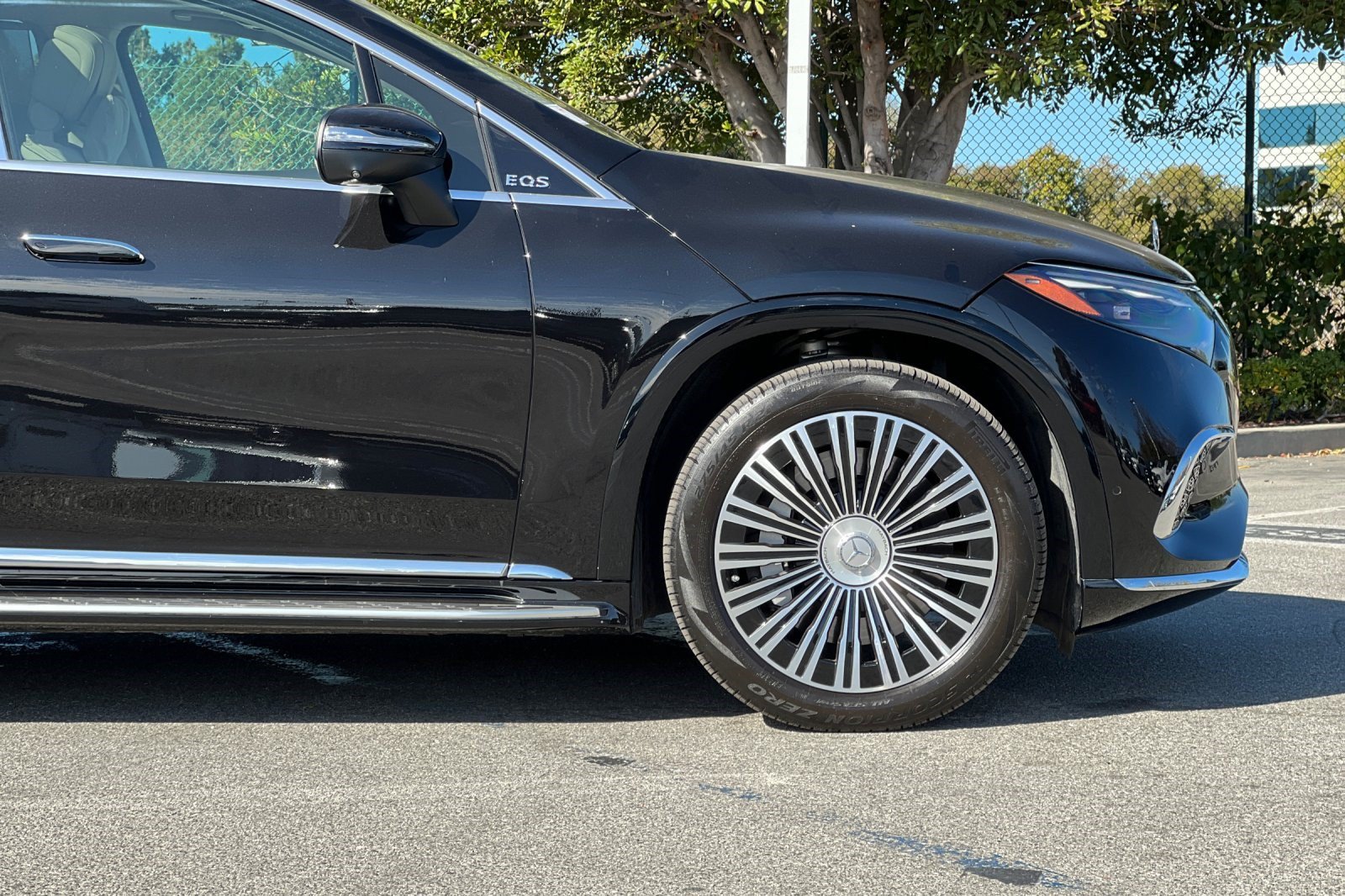 Certified 2024 Mercedes-Benz Maybach EQS 680 4MATIC image 36