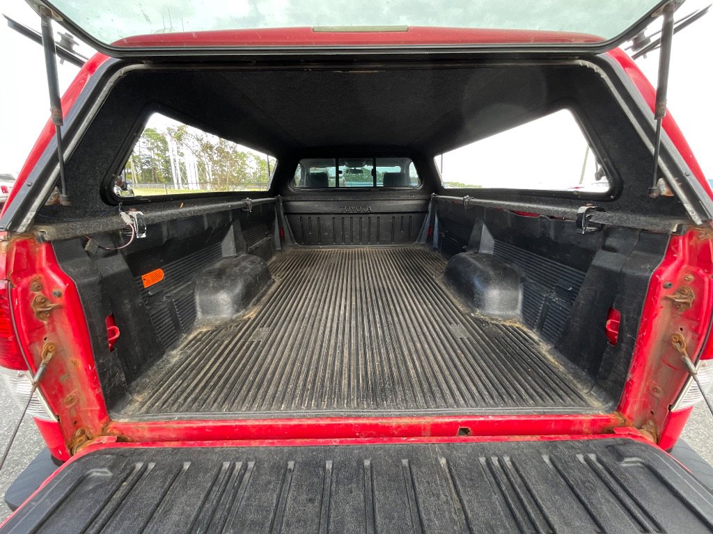 Used 2013 Toyota Tundra 4x4 Regular Cab Long Bed w/ SR5 Pkg image 27