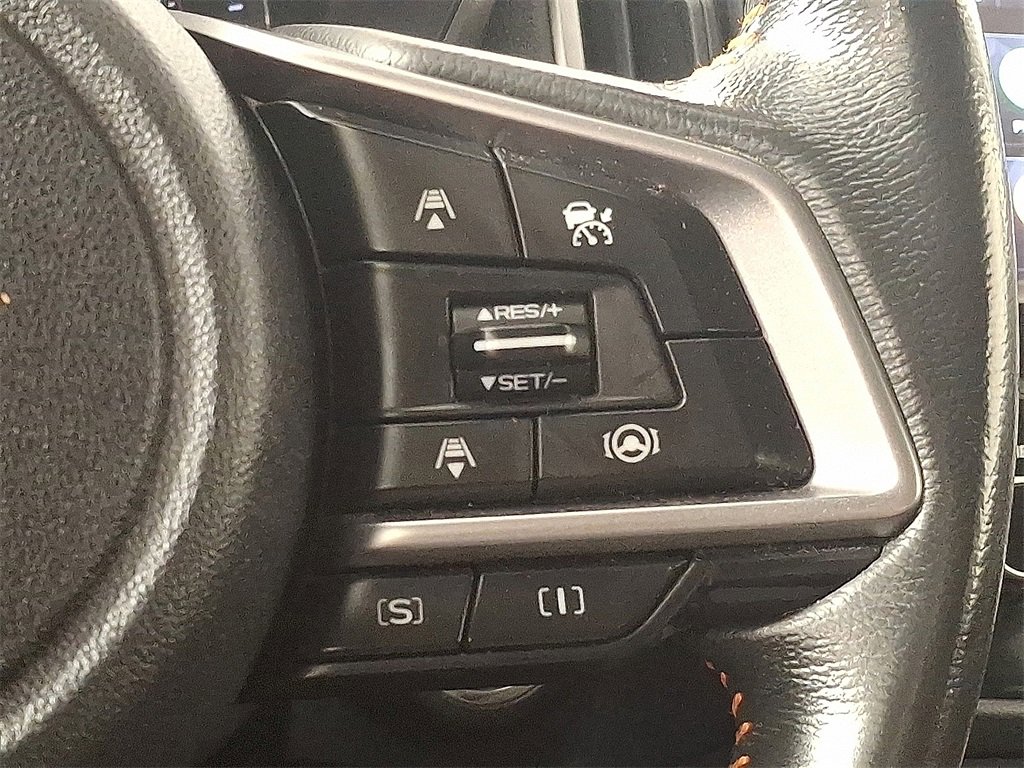 Used 2022 Subaru Crosstrek 2.0i Premium w/ Moonroof Package image 21