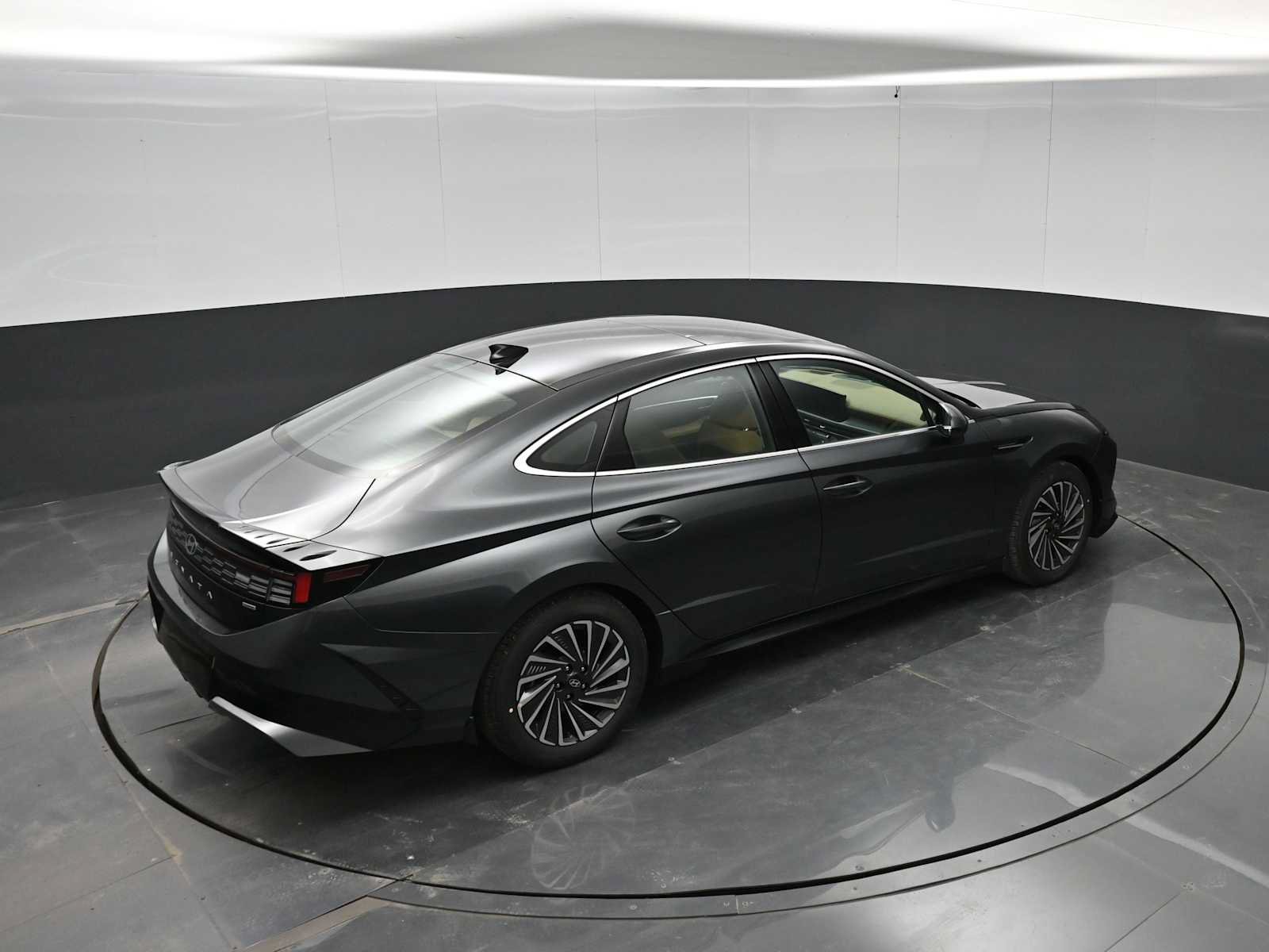 New 2026 Hyundai Sonata Limited FWD image 34