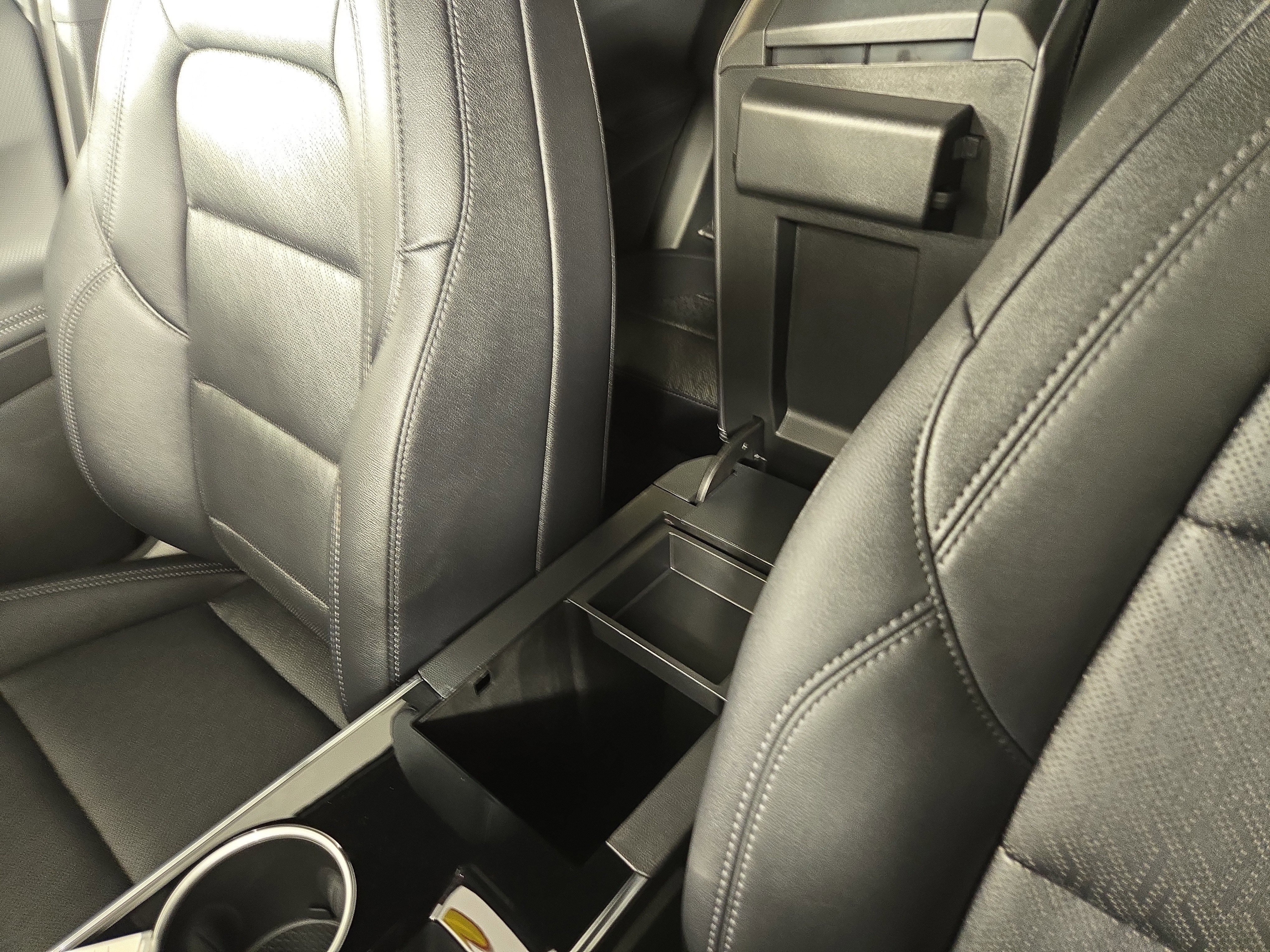 Used 2025 Chevrolet Equinox LT w/ Convenience Package II image 28