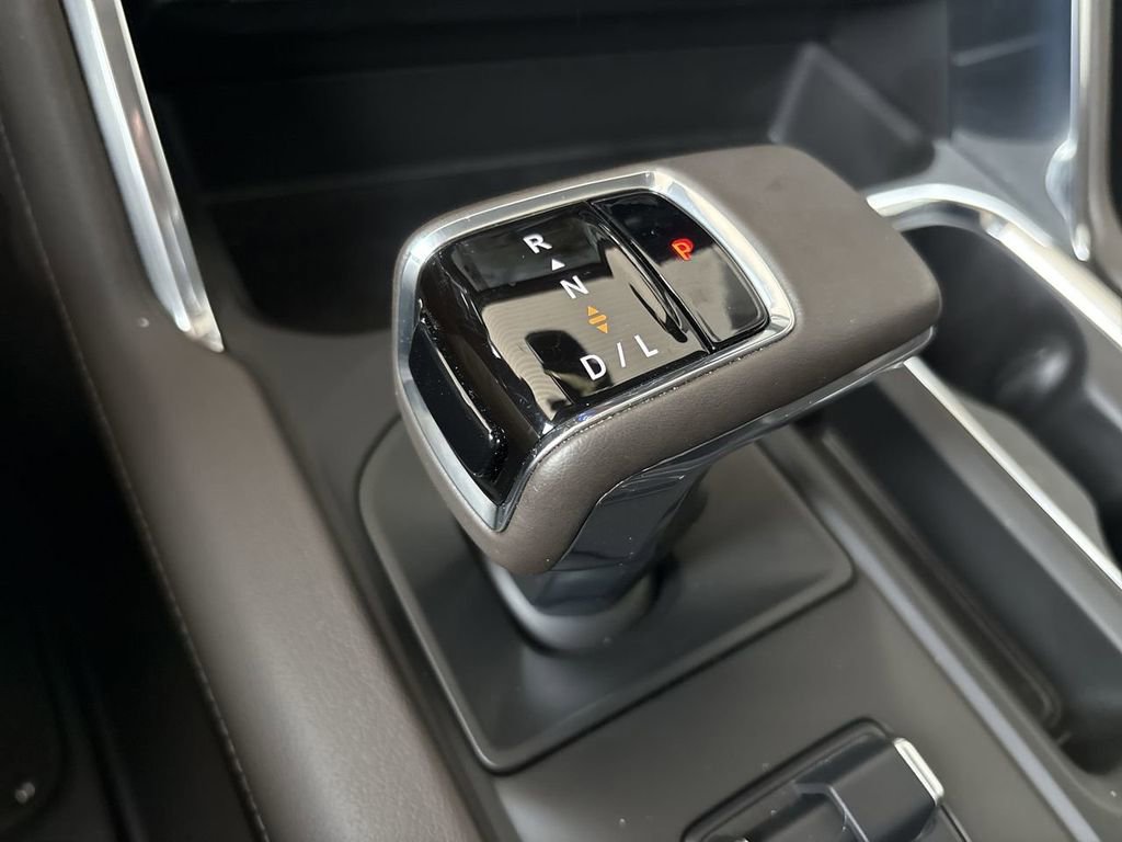 Certified 2025 GMC Sierra 1500 Denali w/ Denali Reserve Package image 16