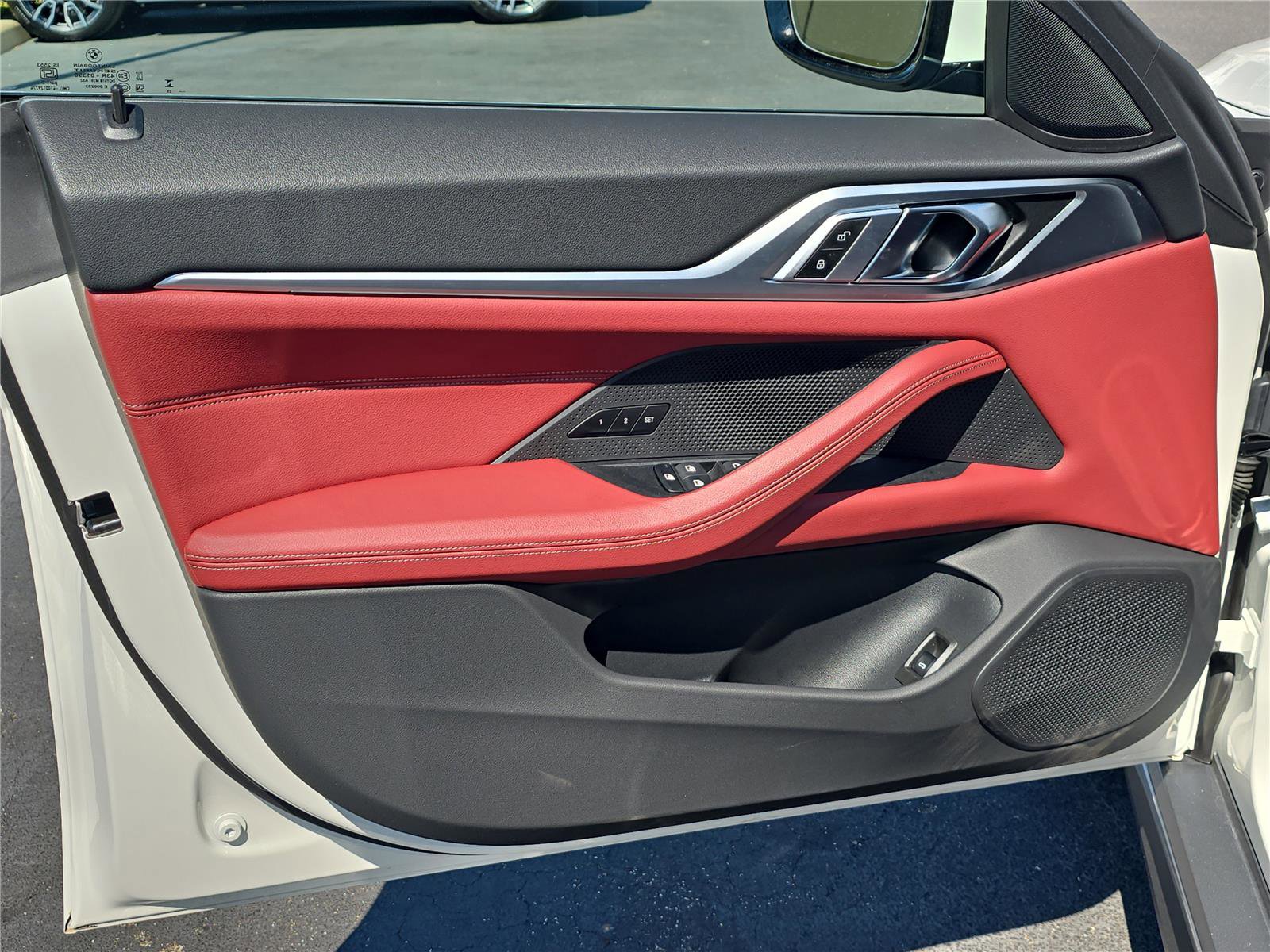 Used 2025 BMW i4 eDrive40 image 14