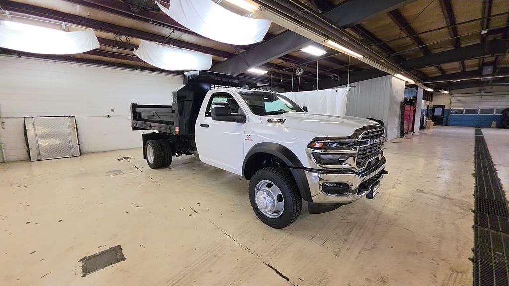 New 2026 RAM 5500 Tradesman w/ Chrome Appearance Group AWD/4WD image 3