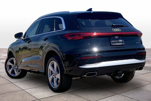 Certified 2025 Audi Q5 Premium Plus w/ Premium Plus AWD/4WD image 11