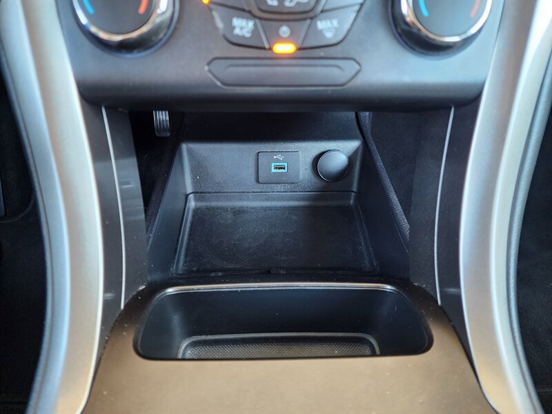 Used 2018 Ford Fusion S FWD image 40