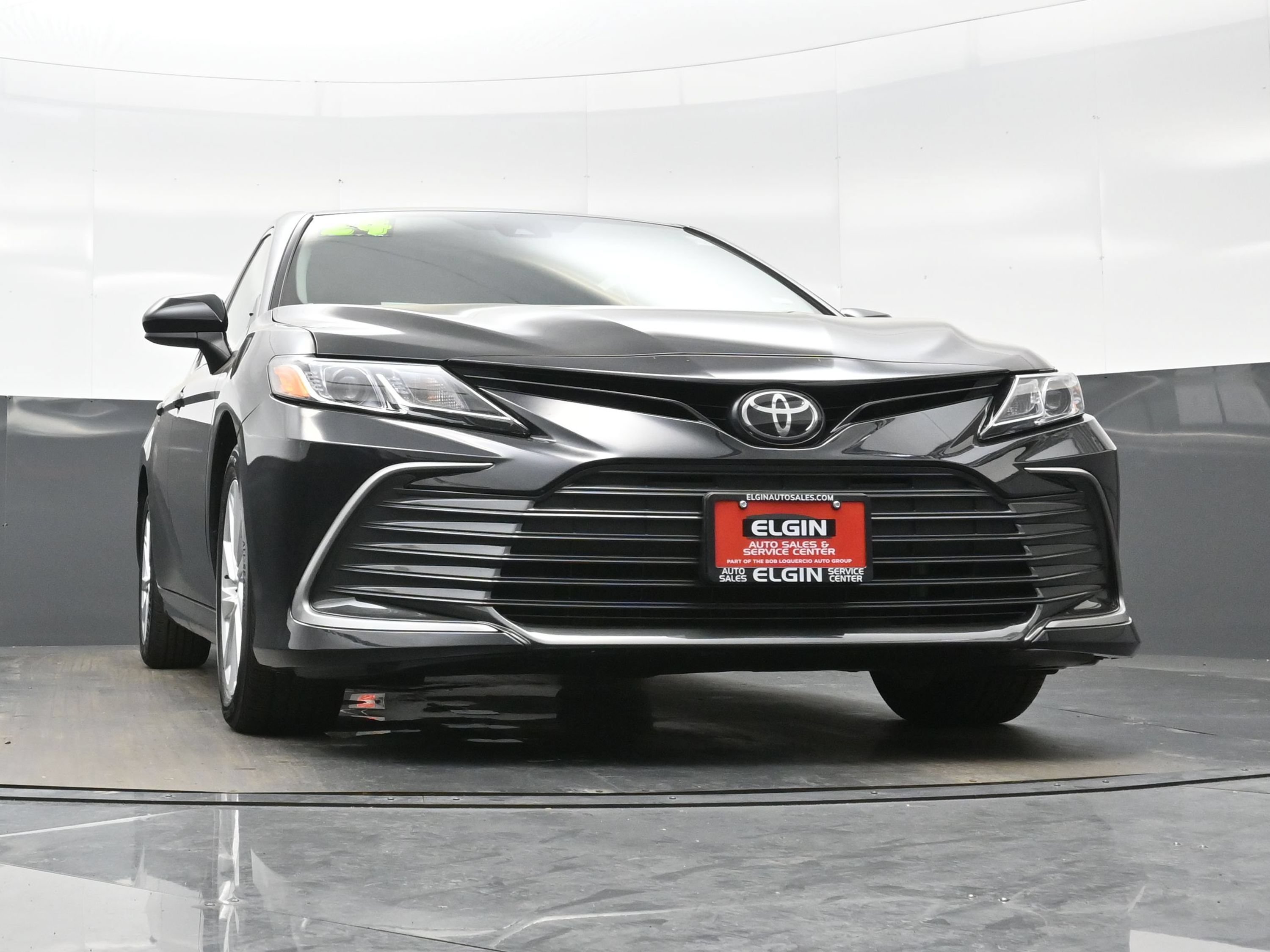 Used 2024 Toyota Camry LE FWD image 31