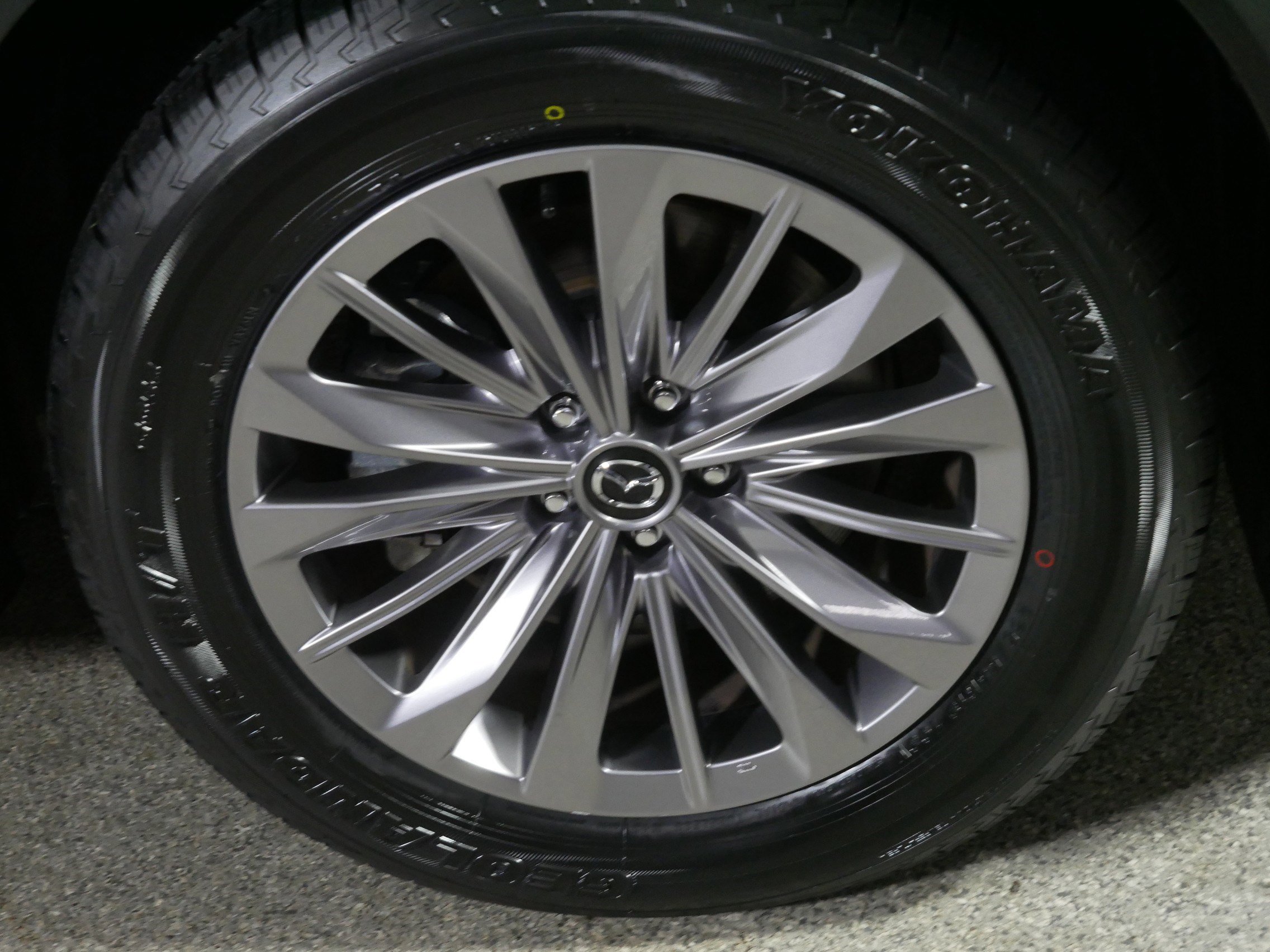 Certified 2025 MAZDA CX-90 3.3 Turbo w/ Select Package image 15