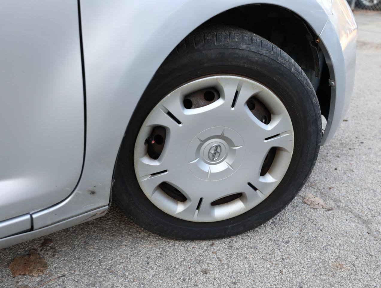 Used 2010 Scion xB FWD image 9