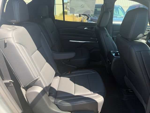 New 2027 Chevrolet Traverse LT w/ LPO, Floor Liner Package AWD/4WD image 31