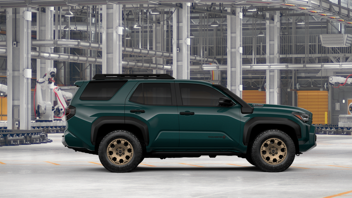 New 2026 Toyota 4Runner Trailhunter AWD/4WD image 12