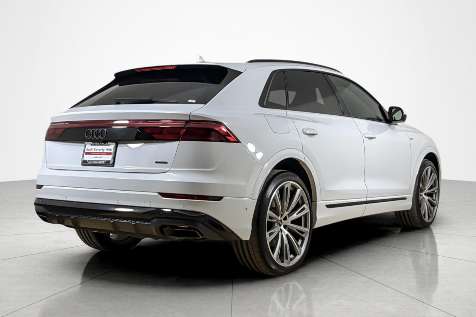 New 2026 Audi Q8 Prestige AWD/4WD image 6